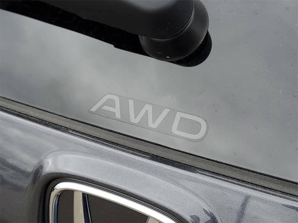 new 2026 Honda CR-V Hybrid car, priced at $40,675