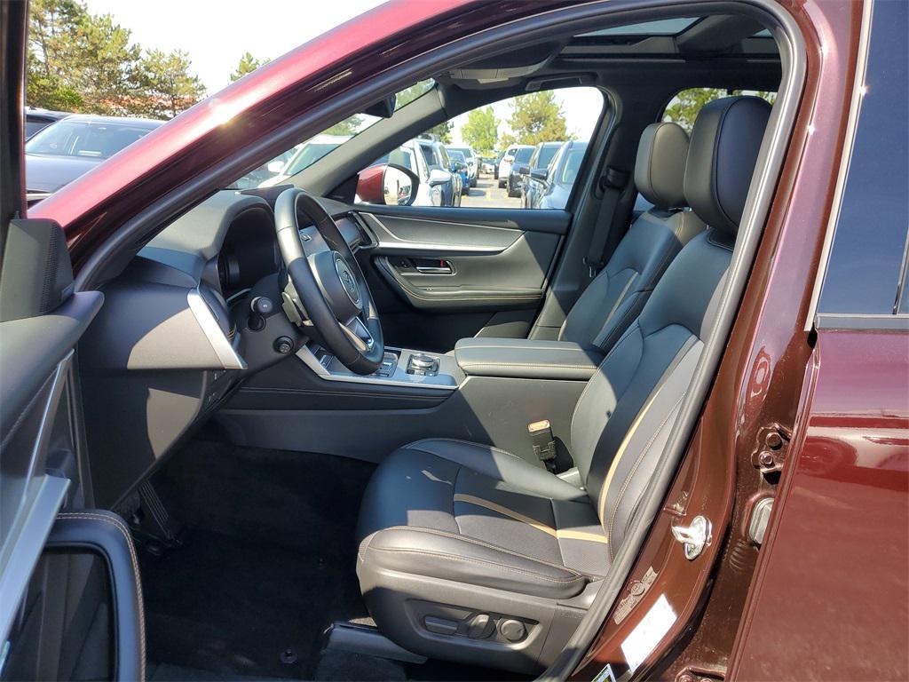 used 2025 Mazda CX-90 car, priced at $45,387