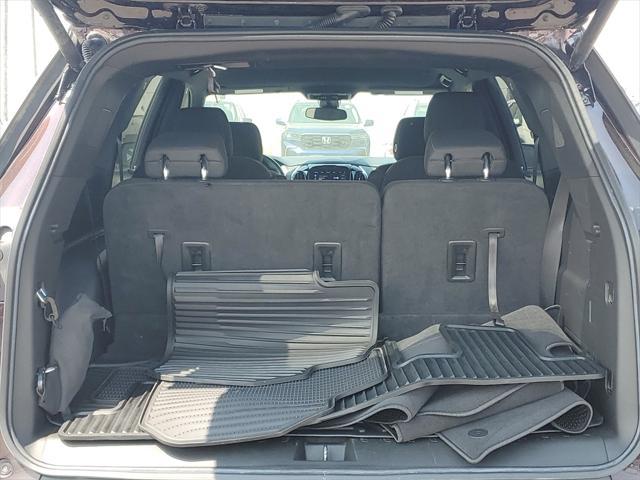 used 2022 Chevrolet Traverse car, priced at $27,400