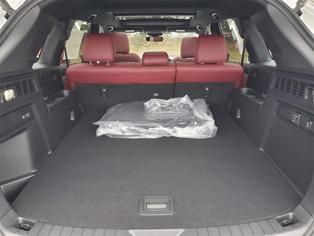 new 2025 Mazda CX-70 car, priced at $47,088