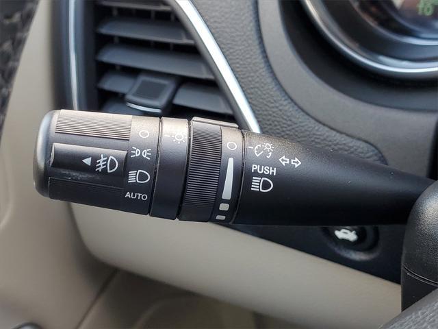 used 2012 Chrysler 200 car, priced at $7,850