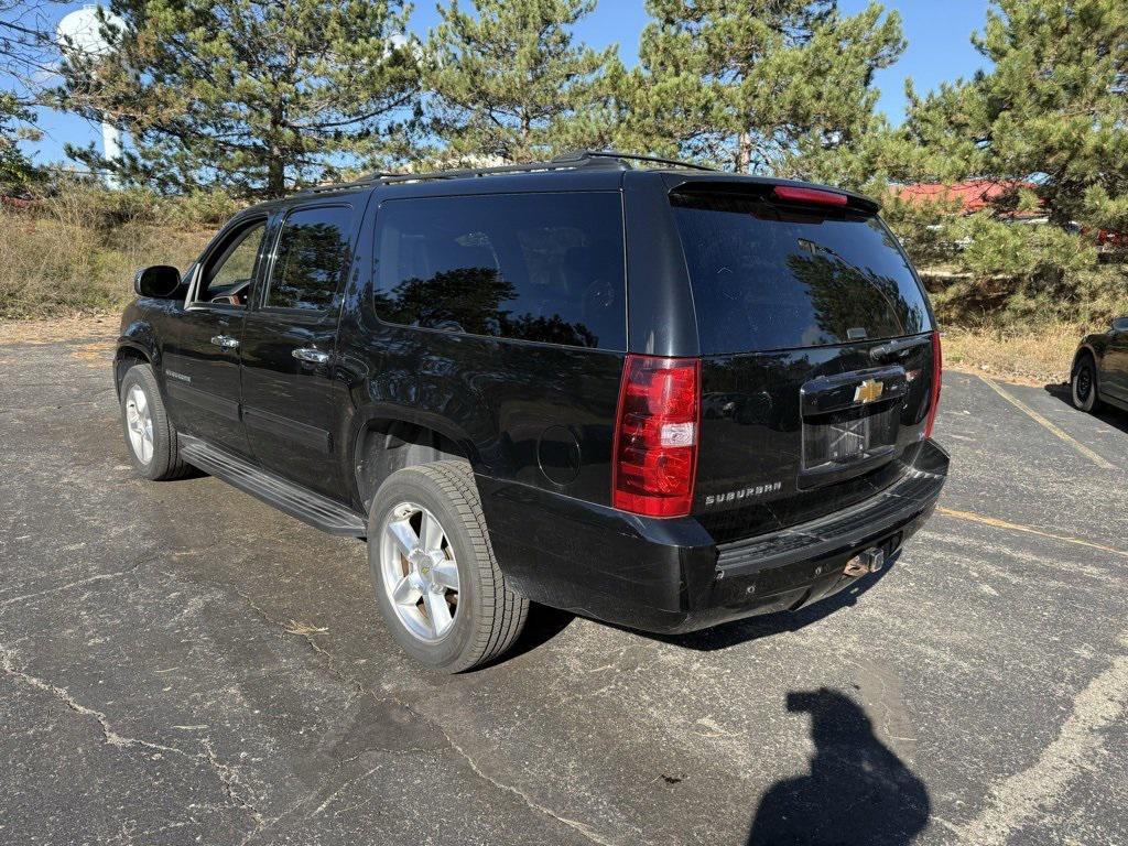 used 2014 Chevrolet Suburban car, priced at $10,995