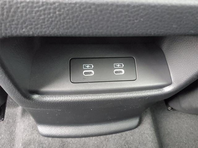 new 2025 Honda CR-V Hybrid car, priced at $40,000