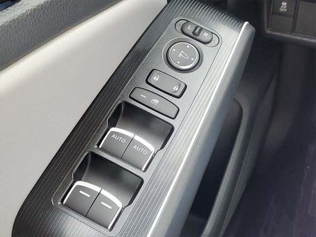 new 2025 Honda Civic Hybrid car, priced at $33,555