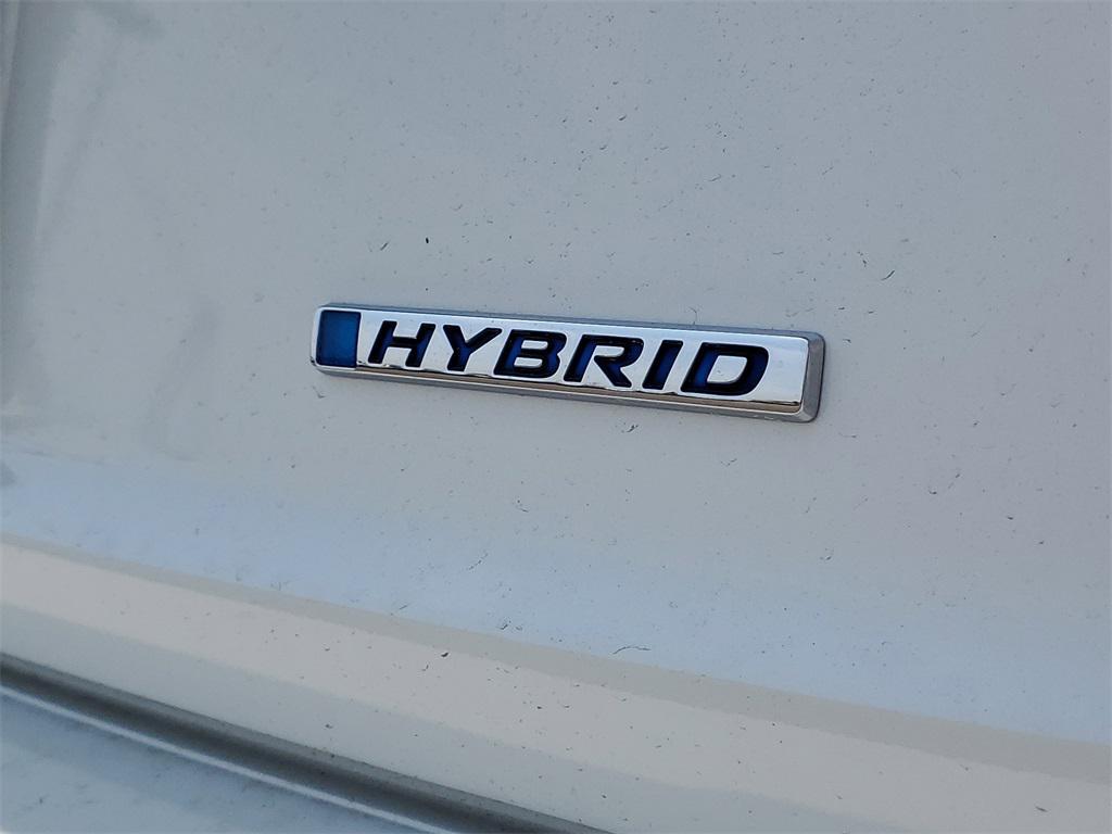 new 2025 Honda Civic Hybrid car, priced at $33,555