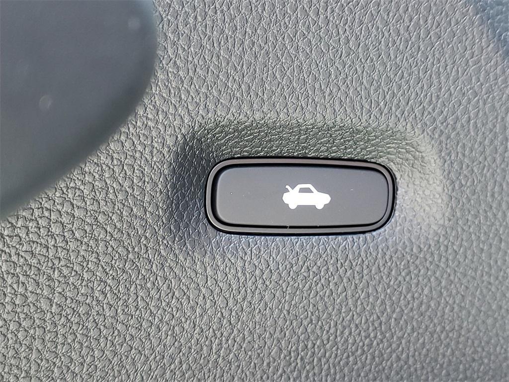 new 2025 Honda Civic Hybrid car, priced at $33,555