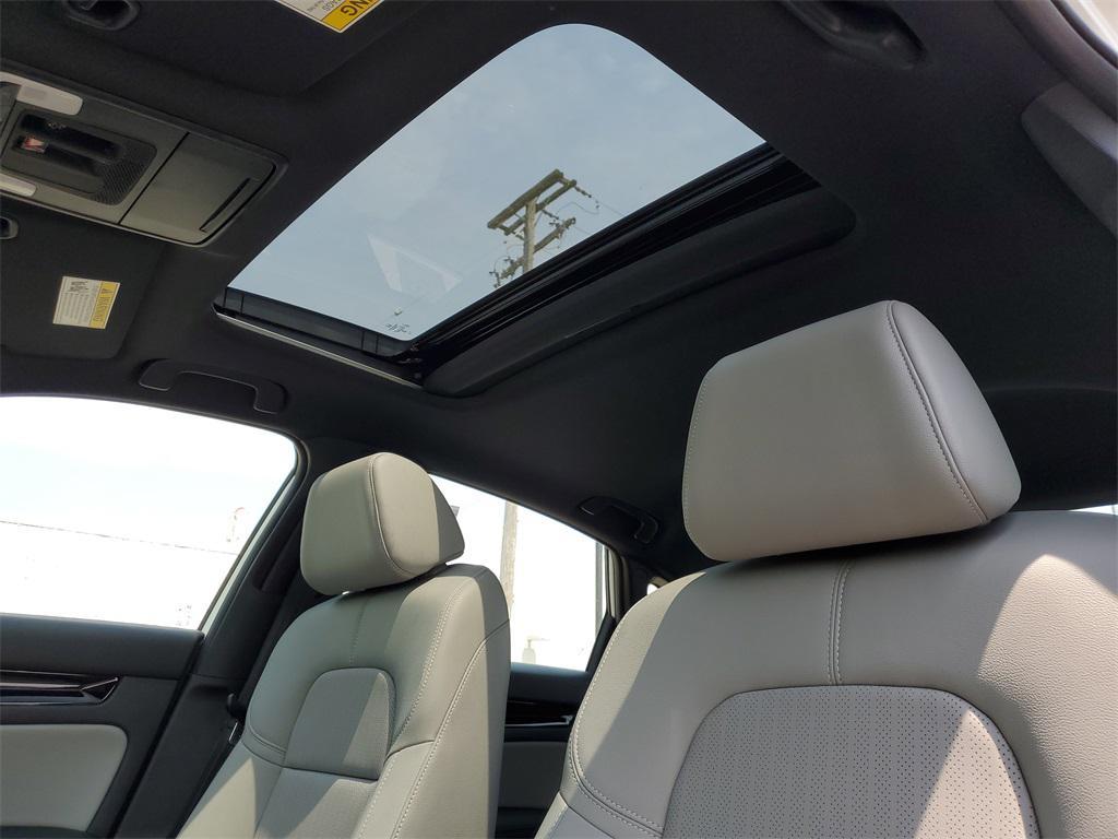 new 2025 Honda Civic Hybrid car, priced at $33,555
