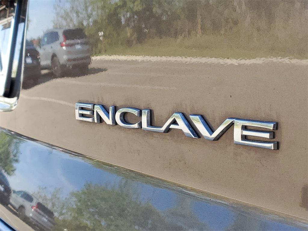 used 2012 Buick Enclave car, priced at $3,000