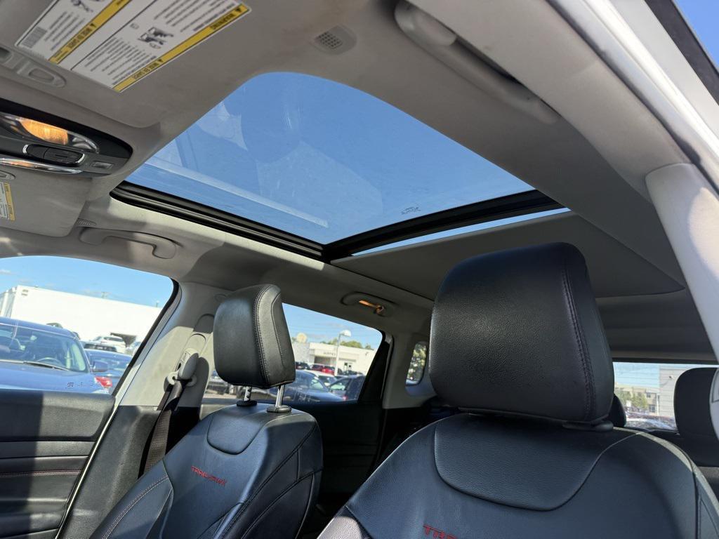 used 2022 Jeep Compass car, priced at $18,200