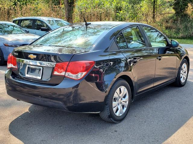 used 2013 Chevrolet Cruze car, priced at $6,560