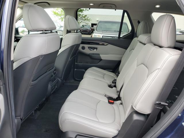 used 2025 Honda Pilot car, priced at $45,250