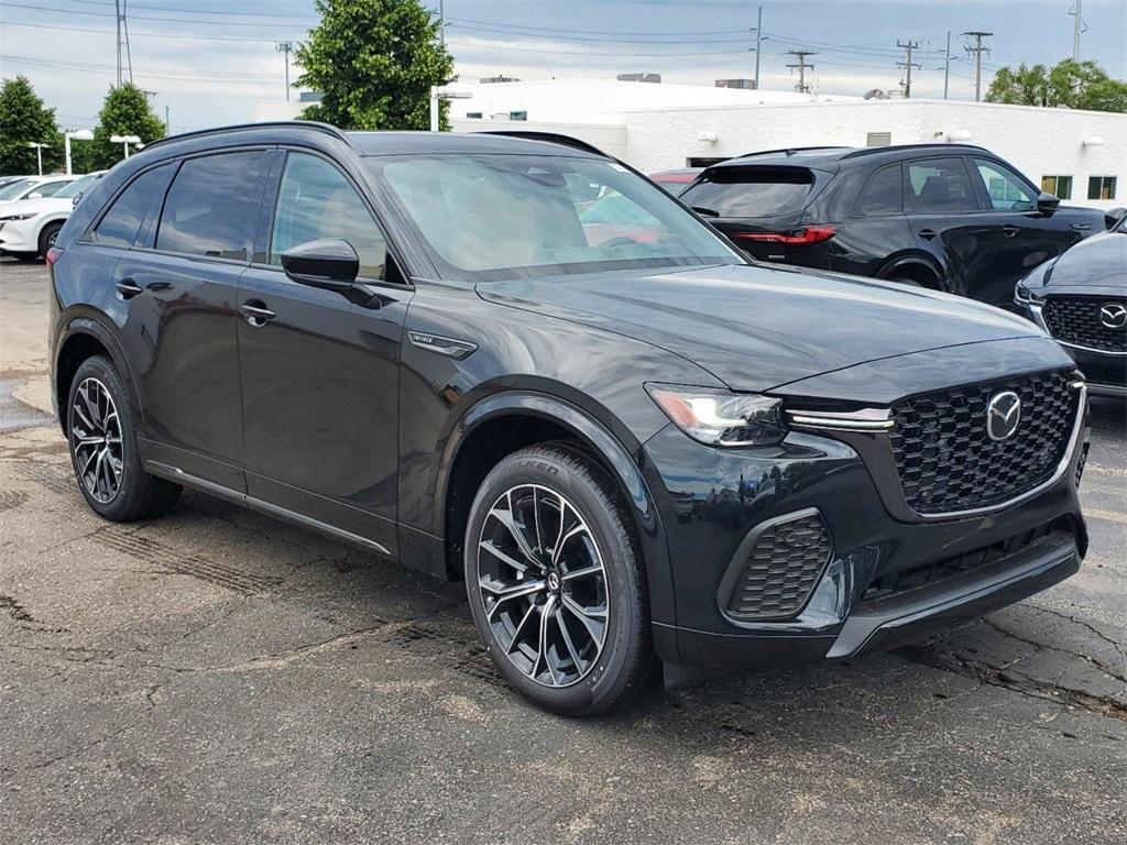 new 2025 Mazda CX-70 car, priced at $55,126