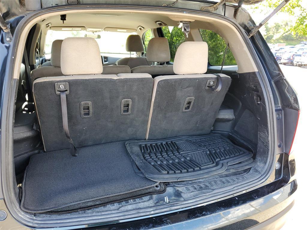 used 2016 Honda Pilot car, priced at $4,232