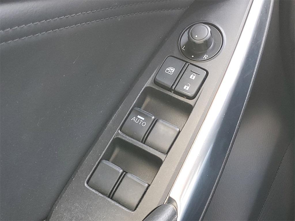 used 2014 Mazda Mazda6 car, priced at $5,450
