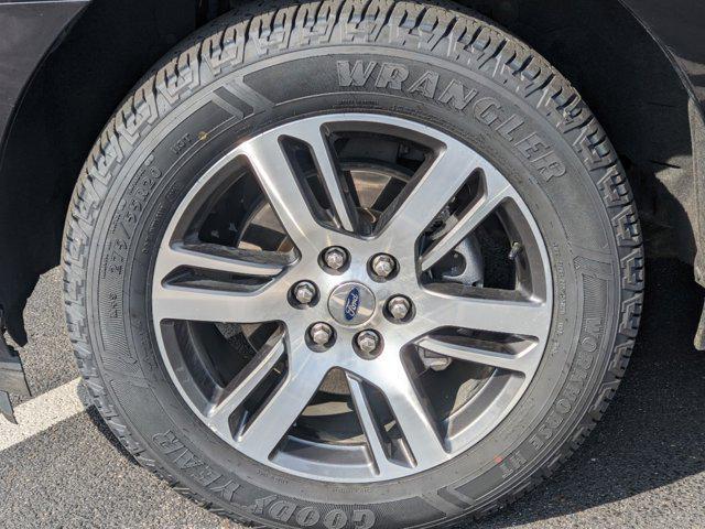 used 2022 Ford Expedition car, priced at $47,253