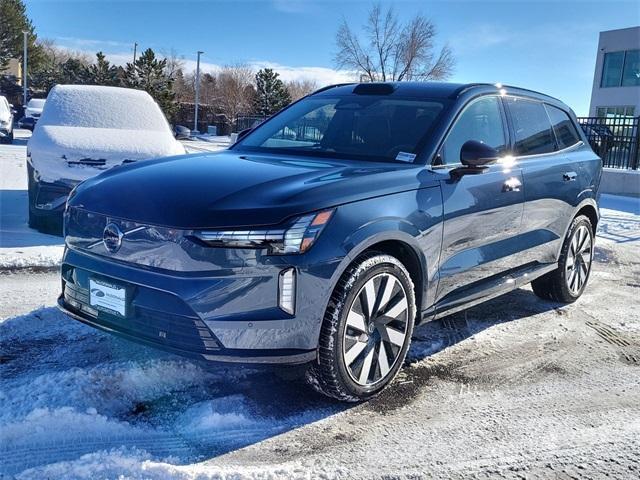 new 2025 Volvo EX90 car, priced at $93,840