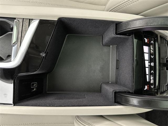 used 2022 Volvo XC90 Recharge Plug-In Hybrid car, priced at $49,159