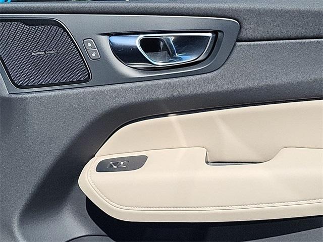 new 2026 Volvo XC60 car, priced at $59,759