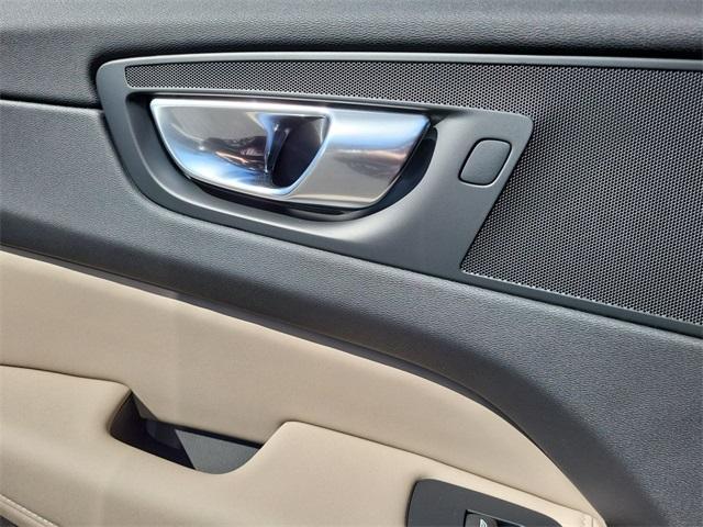 new 2026 Volvo XC60 car, priced at $59,759
