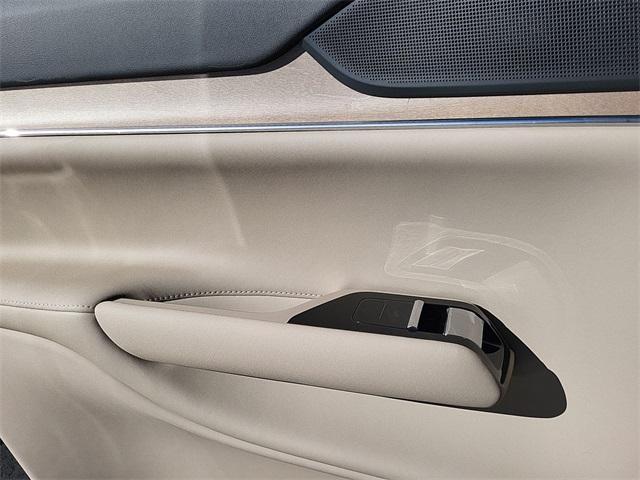 new 2025 Volvo EX90 car, priced at $78,559