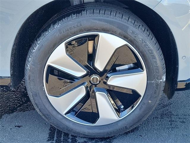 new 2025 Volvo EX90 car, priced at $78,559