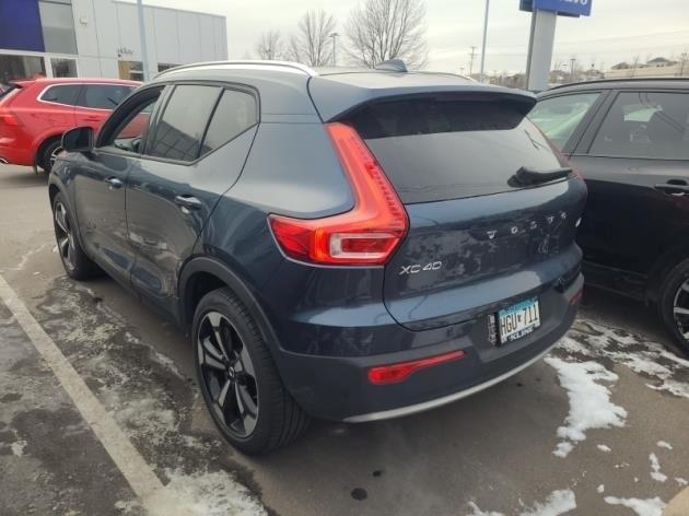 used 2022 Volvo XC40 car, priced at $35,159