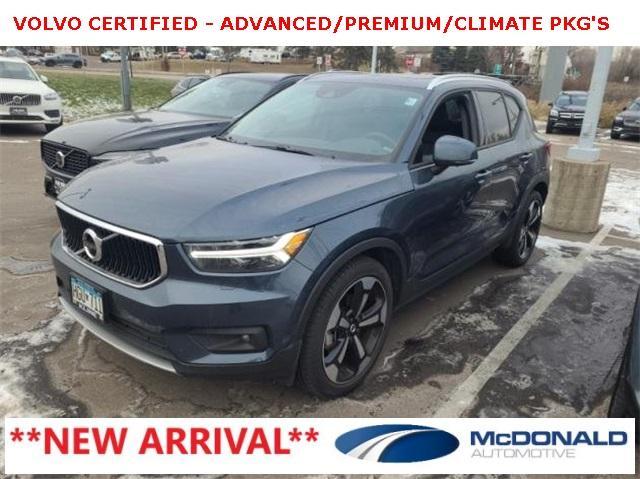 used 2022 Volvo XC40 car, priced at $35,159