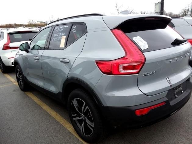 used 2024 Volvo XC40 car, priced at $33,559