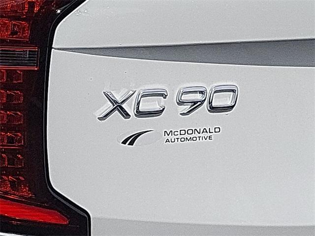new 2025 Volvo XC90 car, priced at $69,965