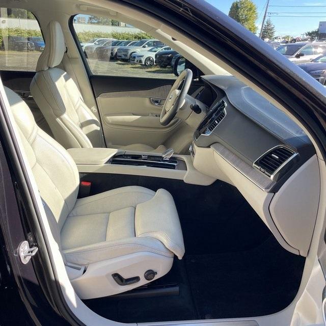 used 2023 Volvo XC90 Recharge Plug-In Hybrid car, priced at $51,559