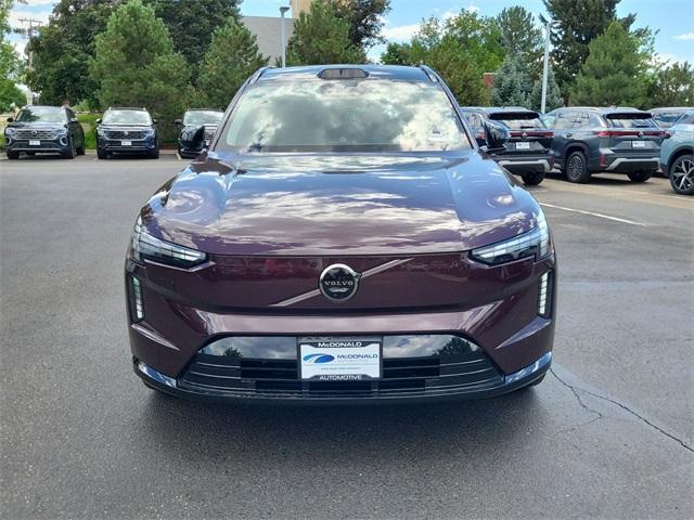 new 2025 Volvo EX90 car, priced at $95,559