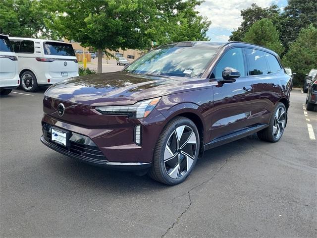 new 2025 Volvo EX90 car, priced at $95,559