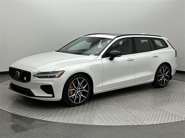 used 2024 Volvo V60 Recharge Plug-In Hybrid car, priced at $67,559