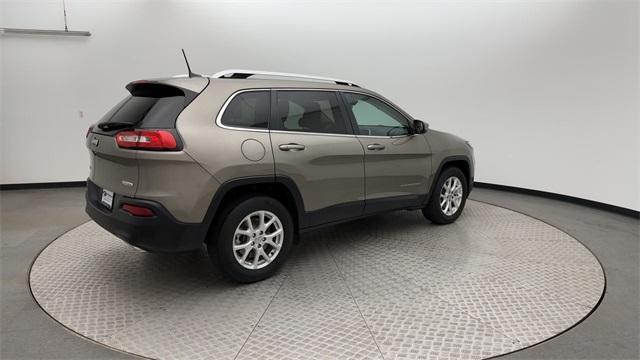 used 2016 Jeep Cherokee car, priced at $17,159