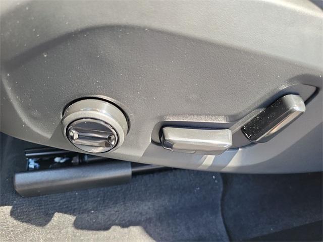 new 2026 Volvo XC60 car, priced at $59,584