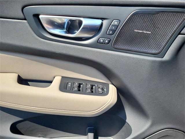 new 2026 Volvo XC60 car, priced at $59,584
