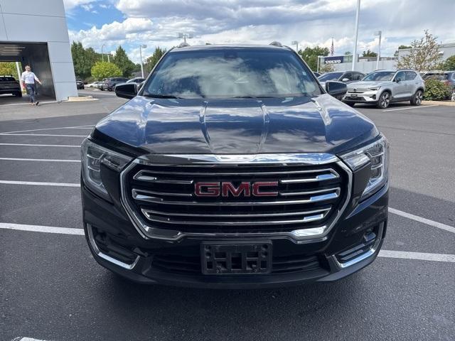 used 2024 GMC Terrain car, priced at $25,189
