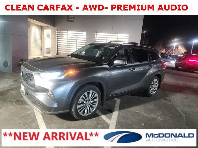 used 2021 Toyota Highlander Hybrid car, priced at $36,159