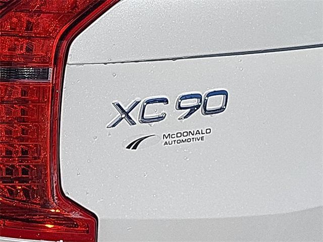 new 2025 Volvo XC90 car, priced at $64,055