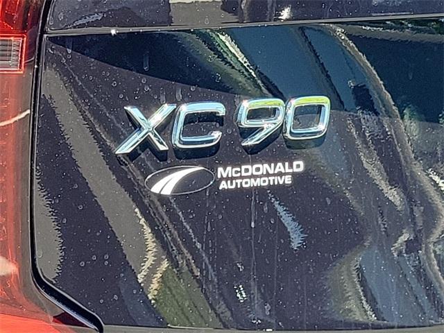 new 2025 Volvo XC90 car, priced at $69,155