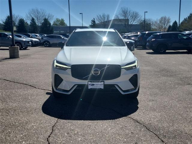 new 2025 Volvo XC60 car, priced at $61,095