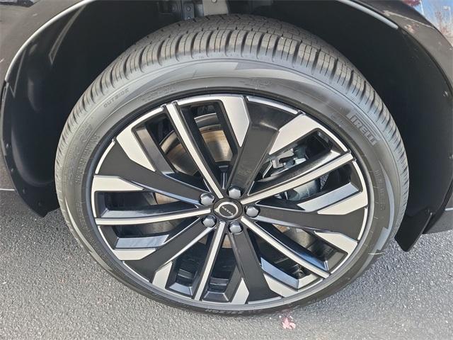 new 2026 Volvo XC60 Plug-In Hybrid car, priced at $75,834