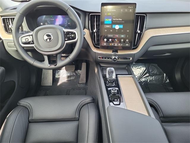 new 2026 Volvo XC60 Plug-In Hybrid car, priced at $75,834