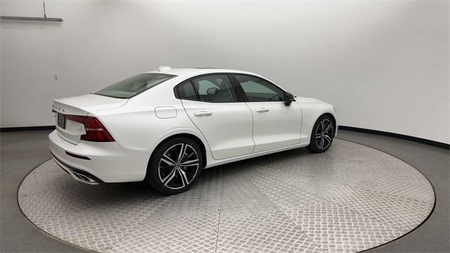 used 2022 Volvo S60 Recharge Plug-In Hybrid car, priced at $32,159