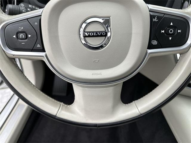 used 2022 Volvo S60 Recharge Plug-In Hybrid car, priced at $32,159