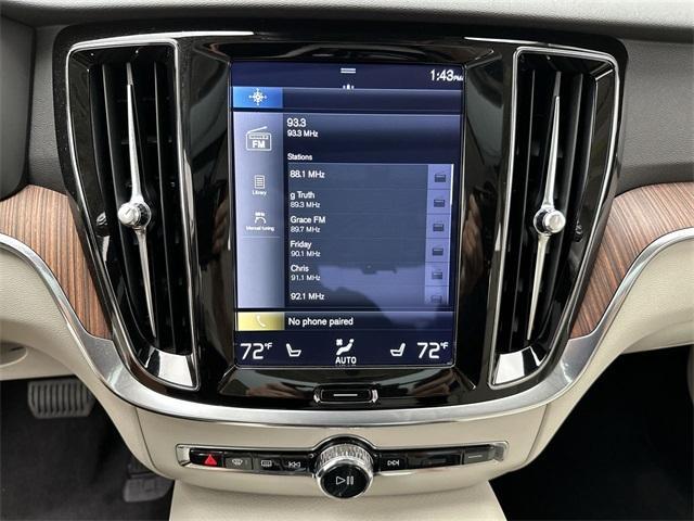 used 2022 Volvo S60 Recharge Plug-In Hybrid car, priced at $32,159