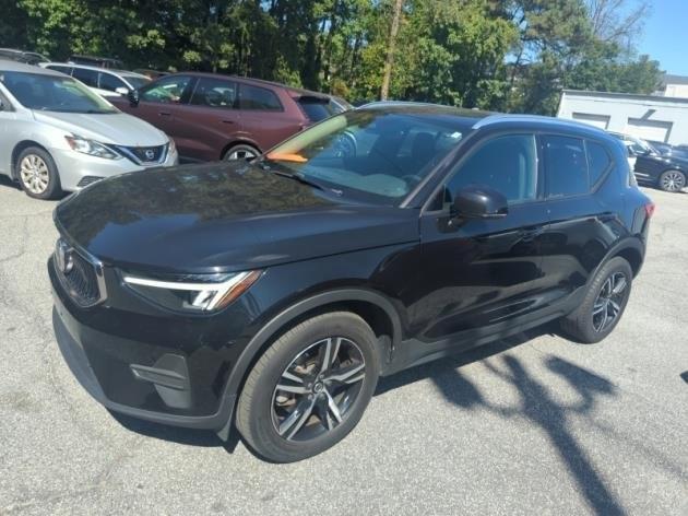 used 2023 Volvo XC40 car, priced at $29,098