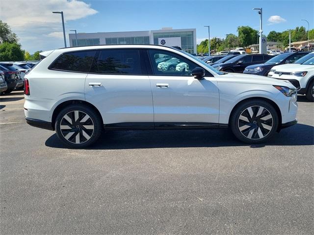 new 2025 Volvo EX90 car, priced at $90,559