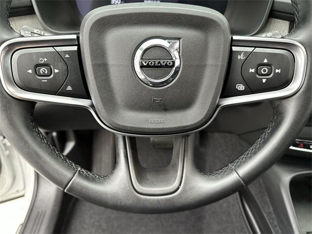 new 2025 Volvo XC40 car, priced at $48,315