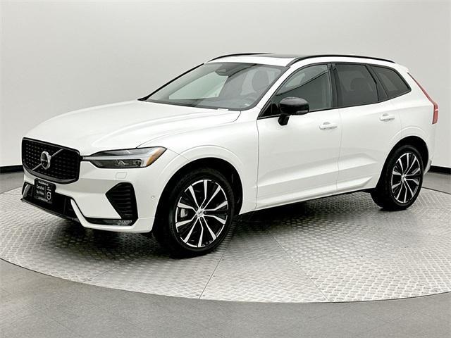 new 2025 Volvo XC60 car, priced at $50,108